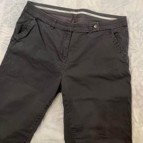 Classic Black Women's Trousers - Picture 3 of 16